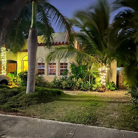 The Cottage At Pineapple House 웨스트 팜 비치 외부 사진