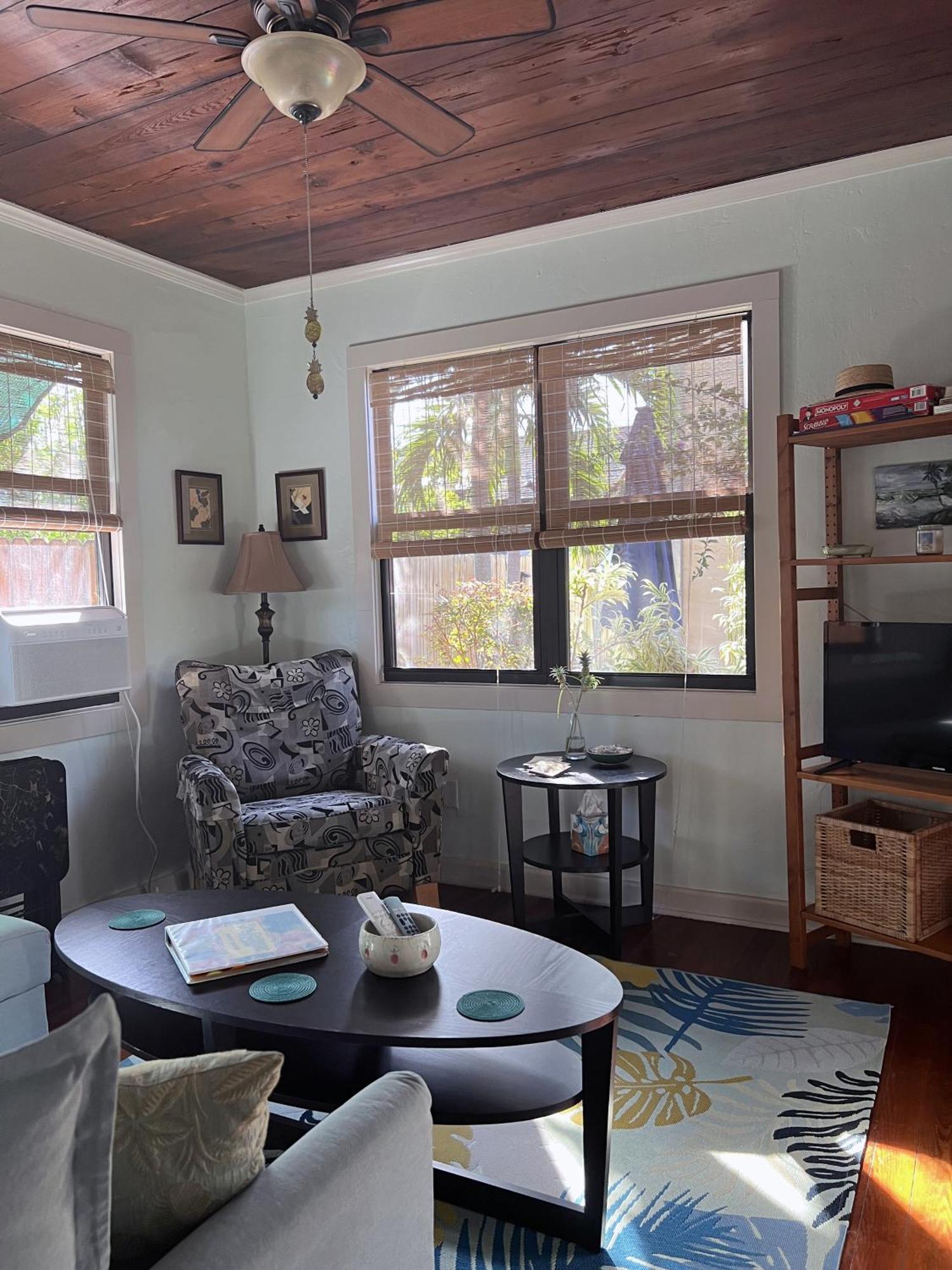 The Cottage At Pineapple House 웨스트 팜 비치 외부 사진
